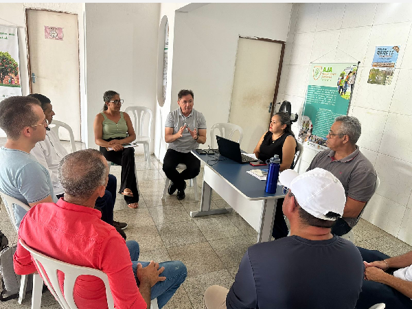 Secretaria de Meio Ambiente de Várzea Alegre recebe visita técnica de integrantes do governo de Pindoretama